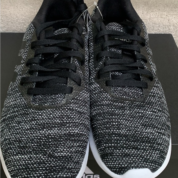 LAST PAIR - BRAND NEW W/TAGS AND BOX MEN’S ADIDAS PUREMOTION TENNIS SHOES - Picture 2 of 5